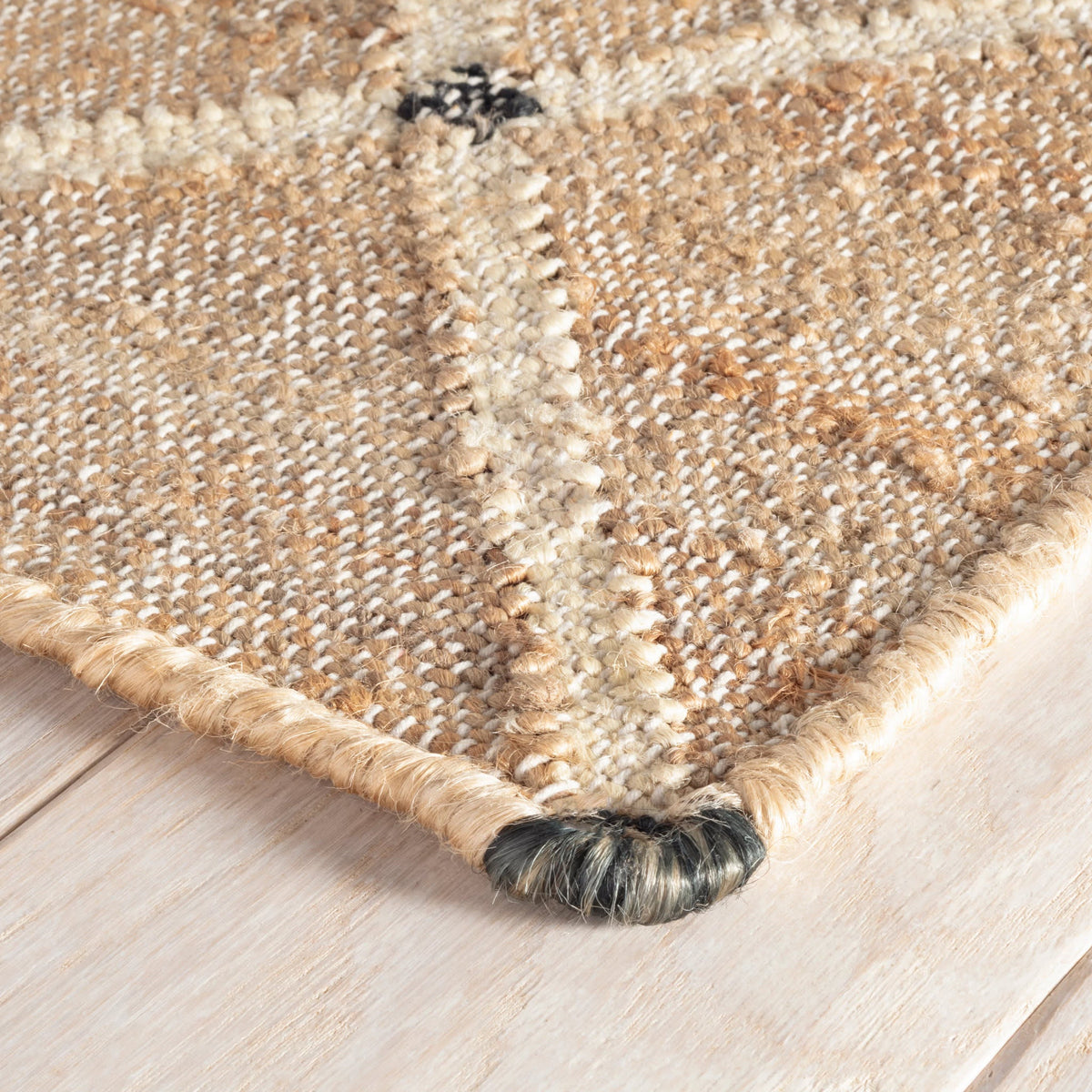 Kali Handwoven Jute Rug | Natural