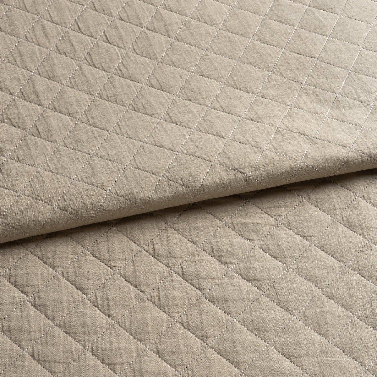 Amity Quilt | Sand