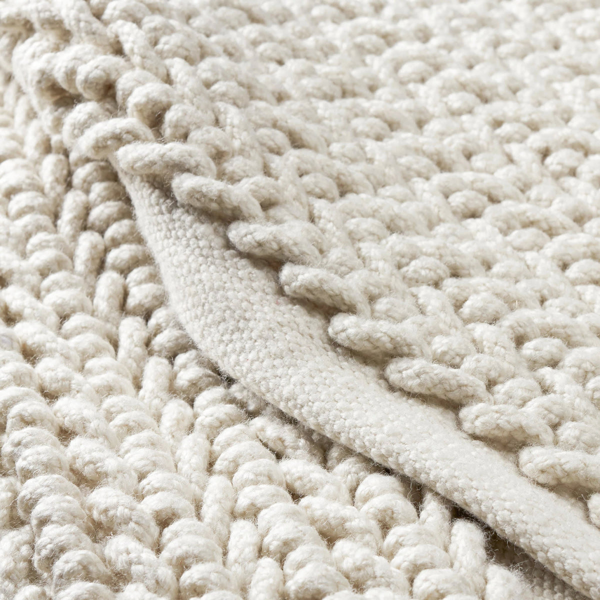Veranda Handwoven Performance Rug | Ivory