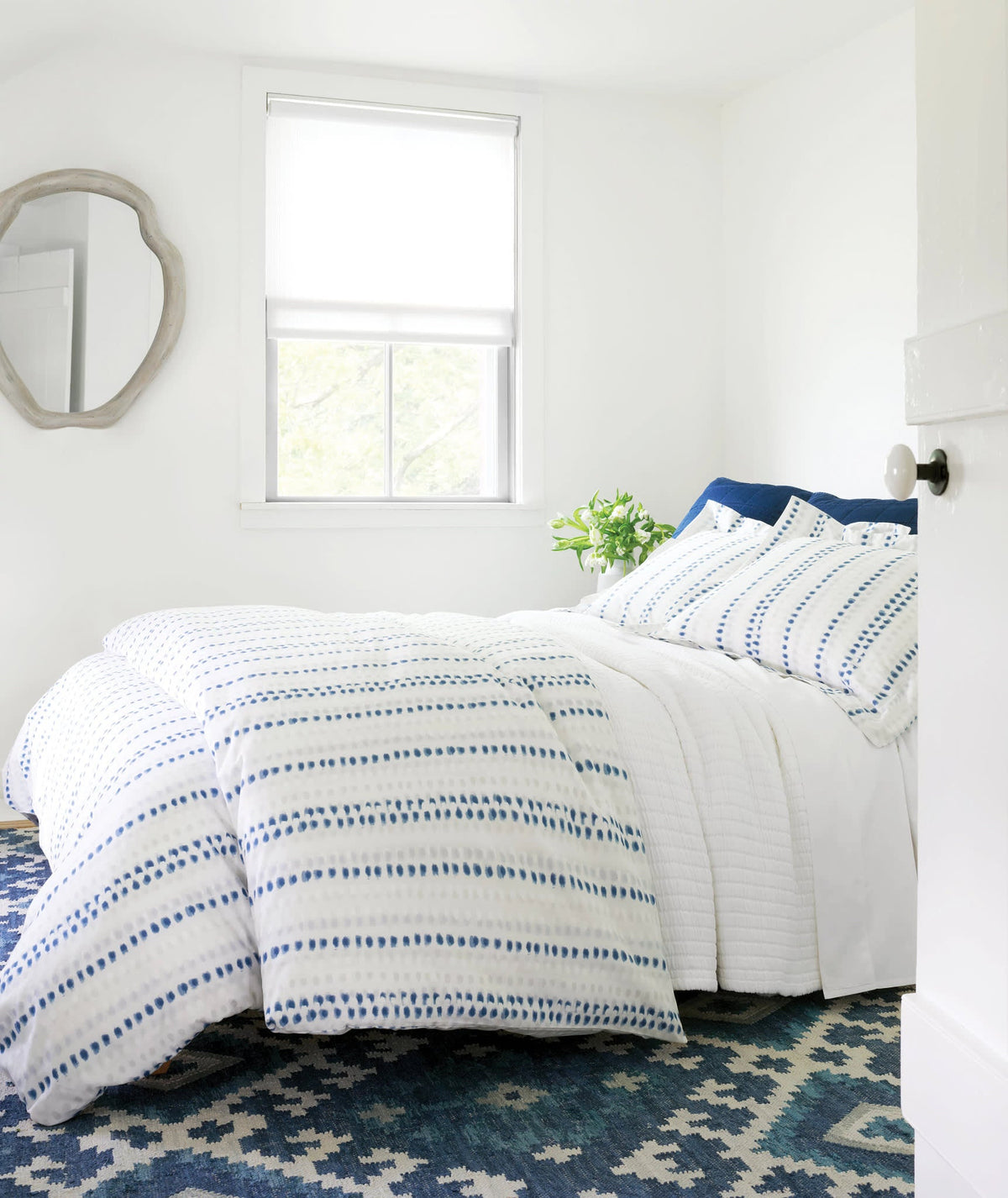 Boyfriend White Matelasse Coverlet