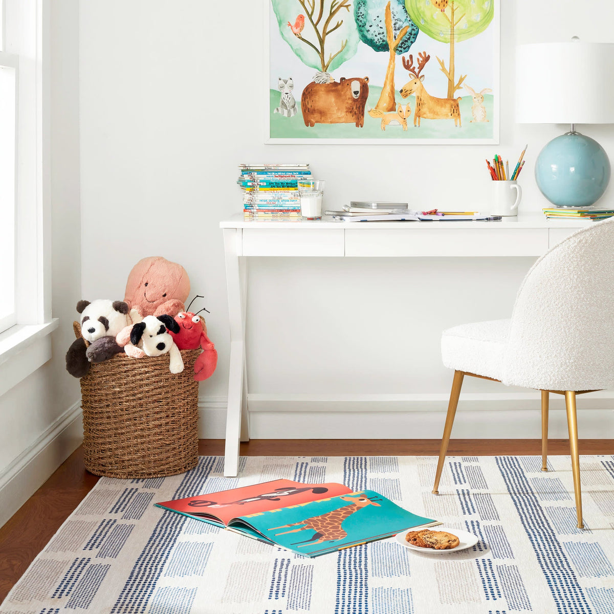 On the Ball Table Lamp | Powder Blue