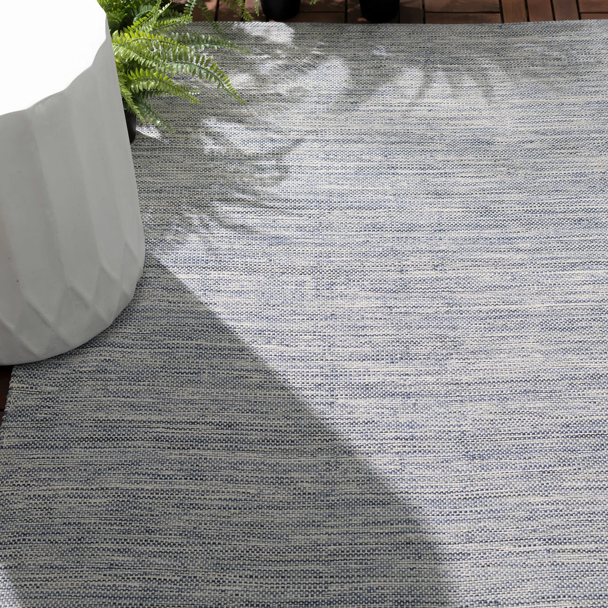 Solid Handwoven Handwoven Indoor/Outdoor Rug | Blue