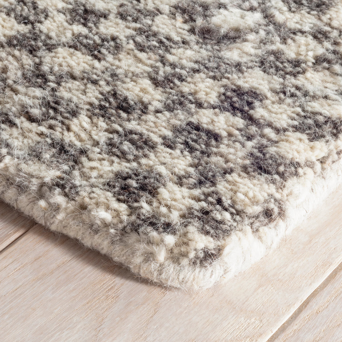 Citra Hand Knotted Wool Rug | Grey