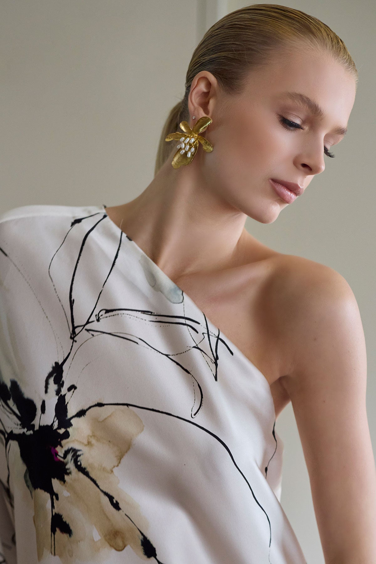 Yumi One Shoulder Silk Caftan