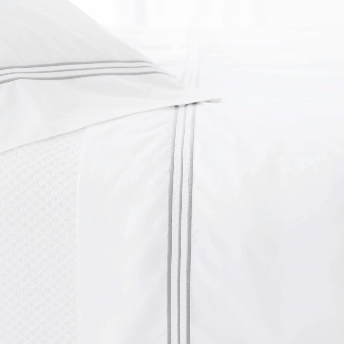 Trio Flat Sheet | Pearl Grey
