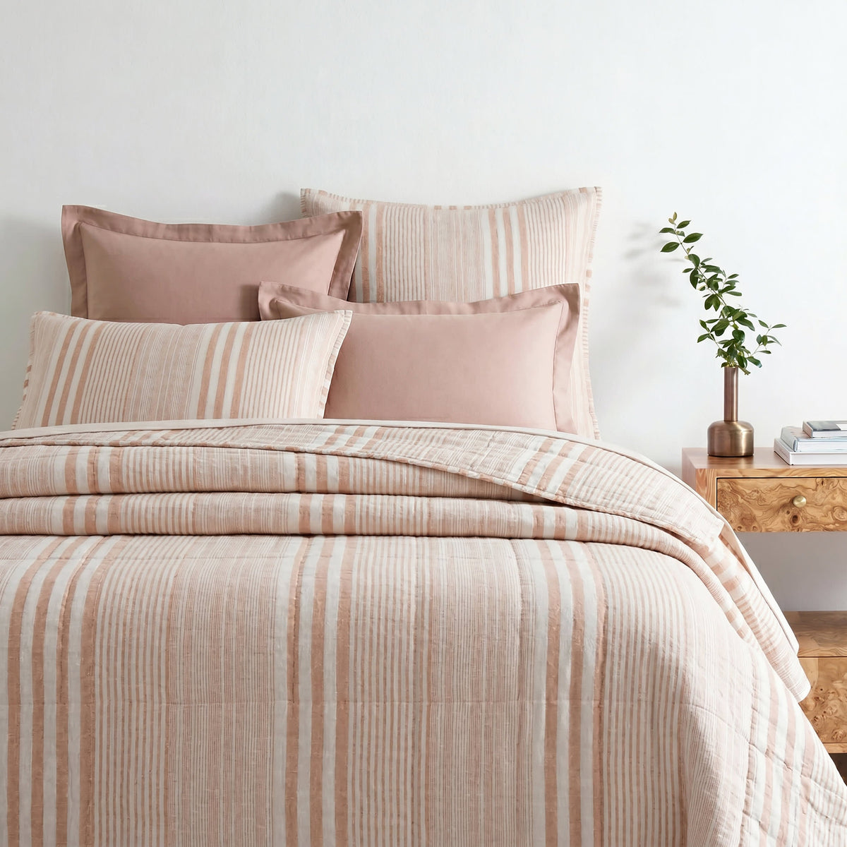 Carolina Stripe Quilt | Coral