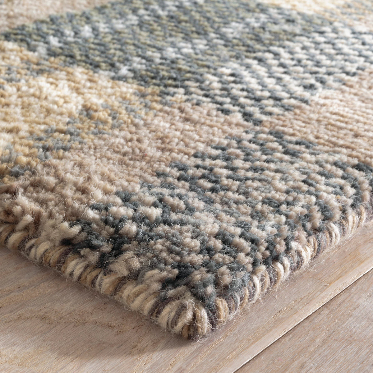 Fairhaven Hand Loom Knotted Wool Rug | Natural