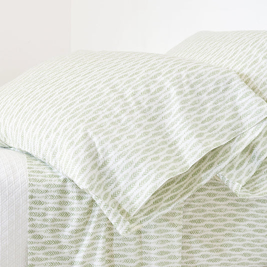 Feather Ogee Pillowcases | Sage