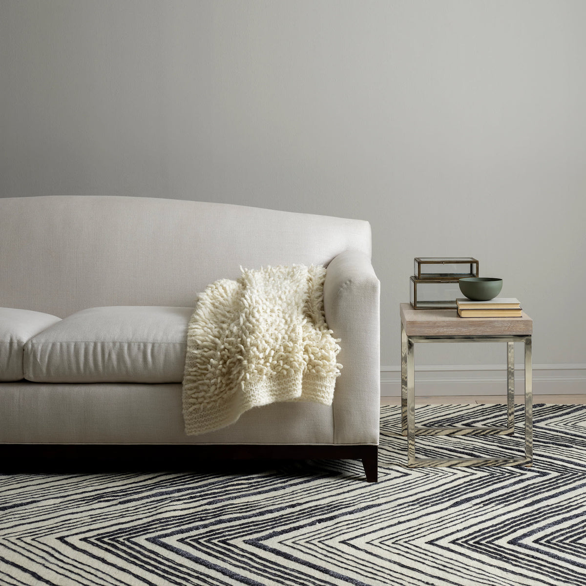 Tasha Handwoven Wool Rug | Ivory/Black