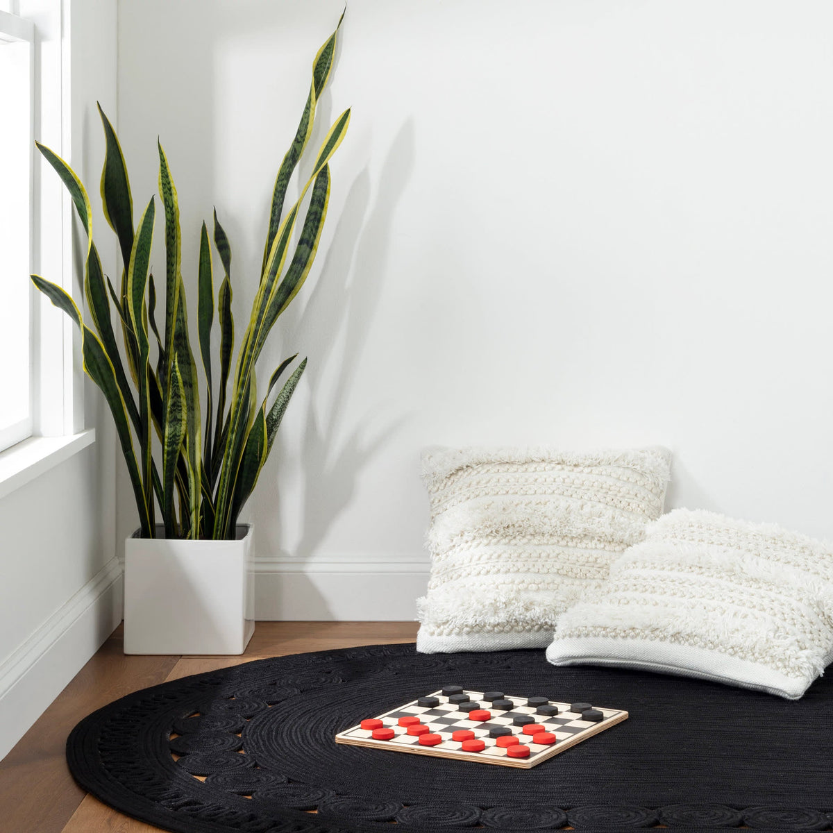 Audrey Handwoven Indoor/Outdoor Oval Rug | Black