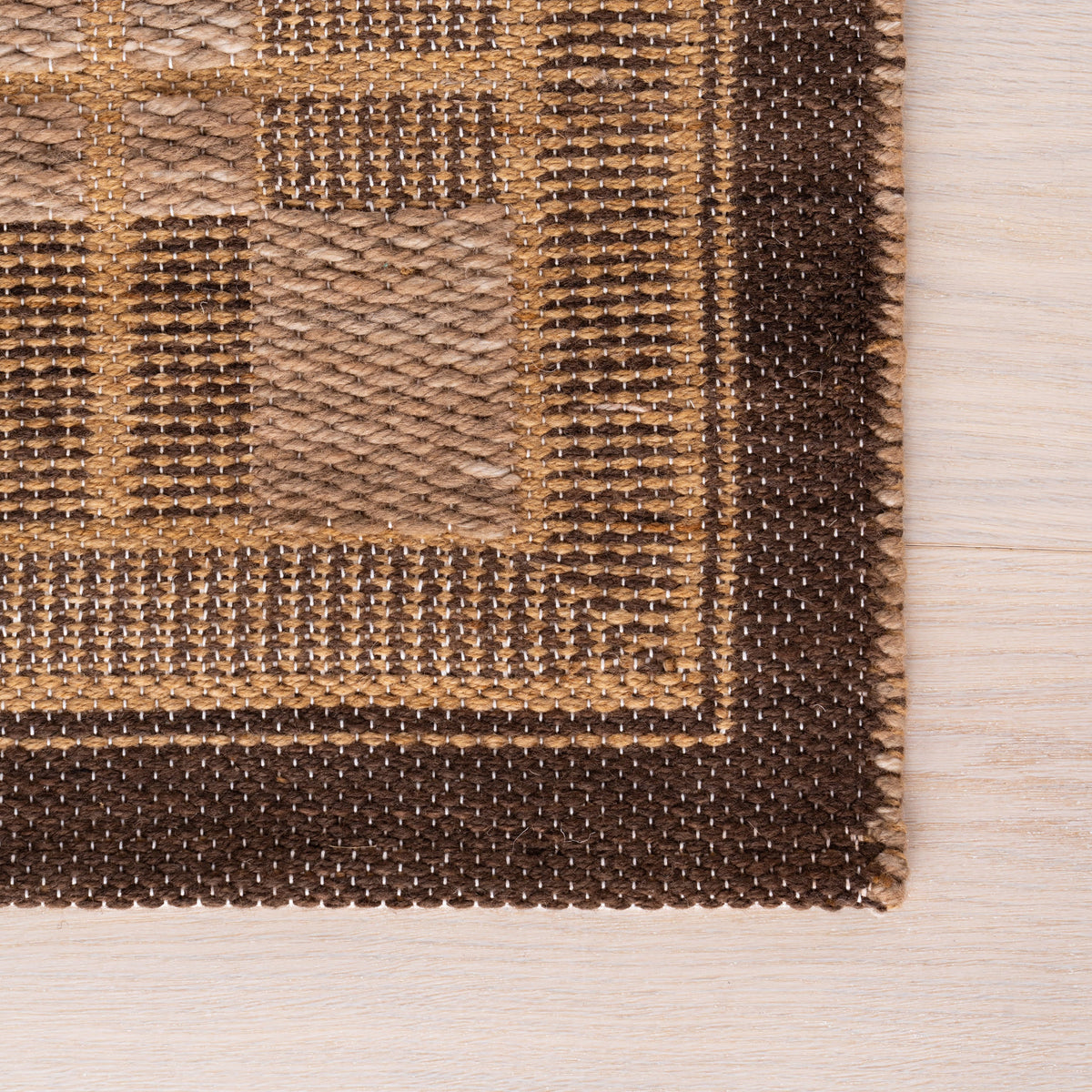 Chilmark Indoor/Outdoor Rug | Beige