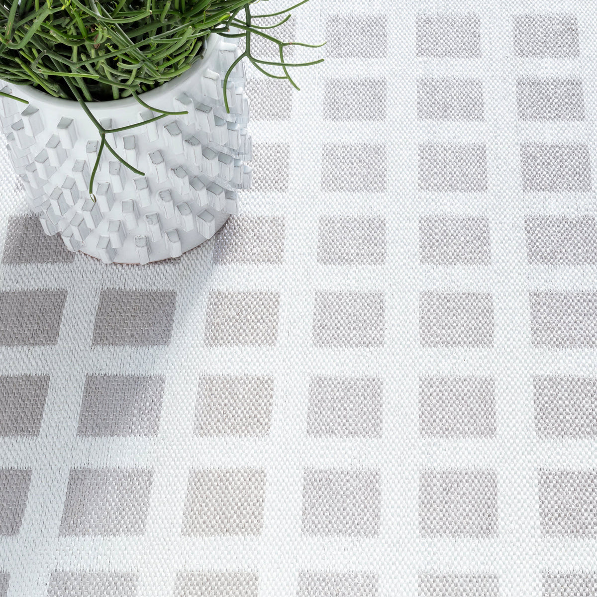 Paver Handwoven Indoor/Outdoor Rug | Grey