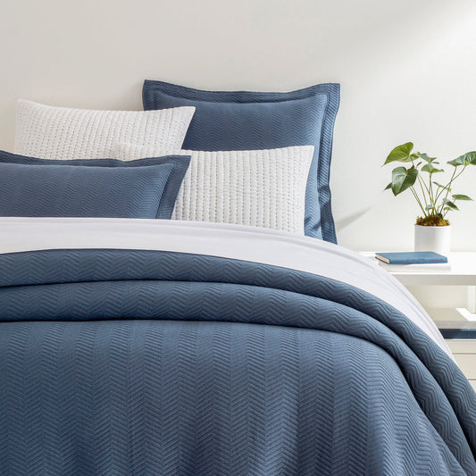 Winnie Matelasse Coverlet | Ink