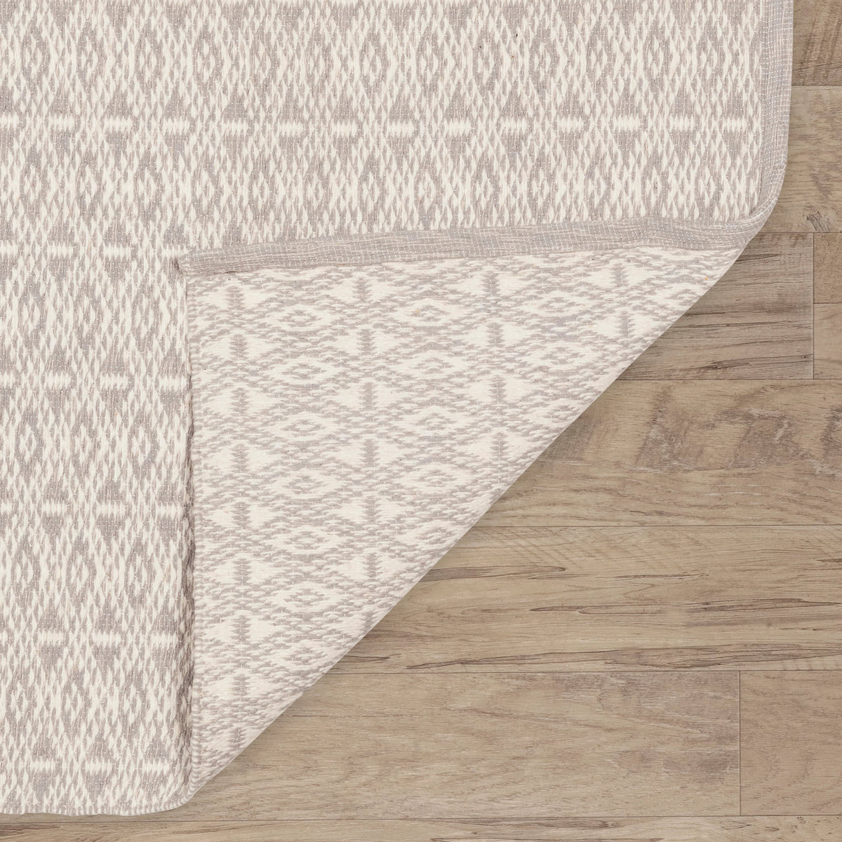 Bare Handwoven Cotton Rug | Grey