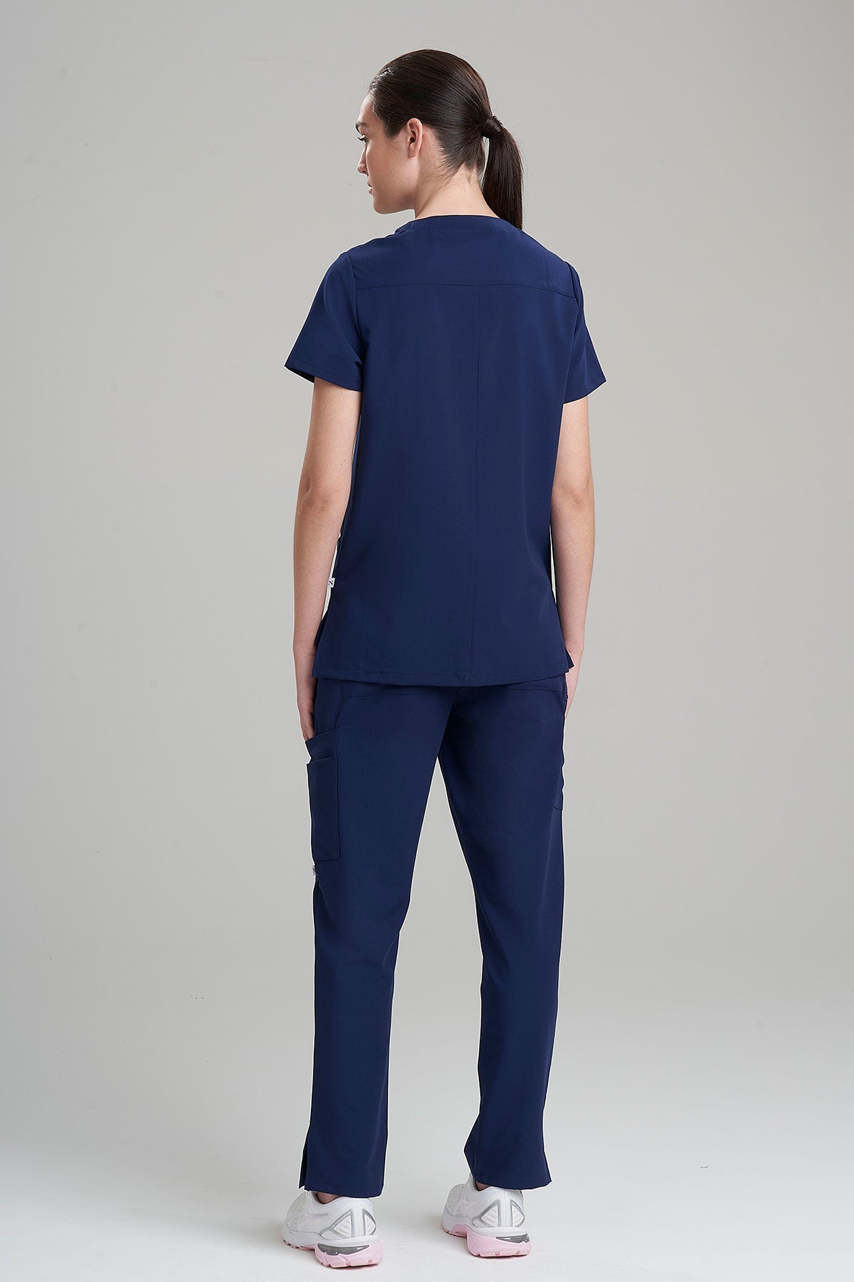 Women's 6-Pocket V-Neck Scrub Top