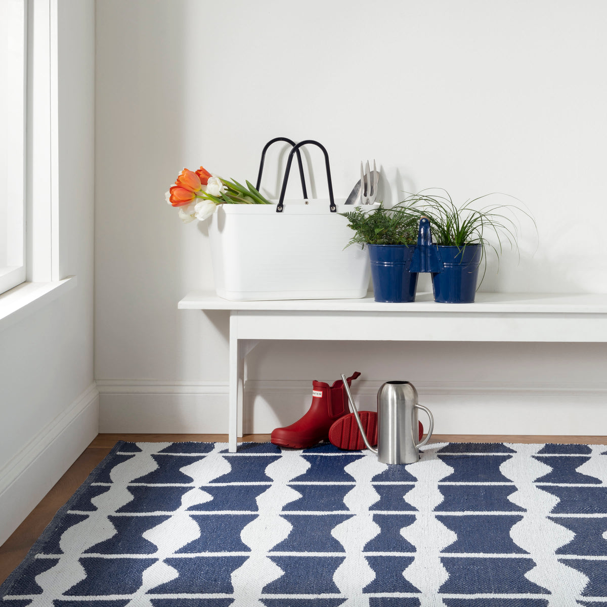 Circuit Handwoven Indoor/Outdoor Rug | Navy